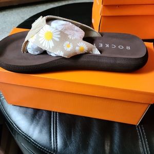 Women's Rocket Dog flip flops SOLD OUT